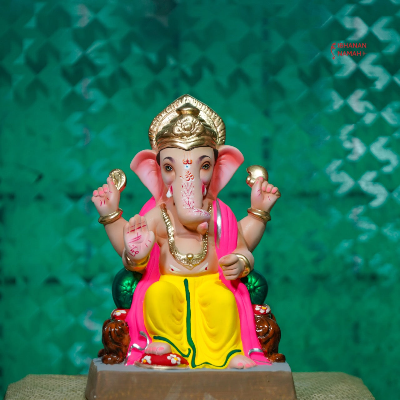 Aanodaya Ganpati Murti ( 12 inch )