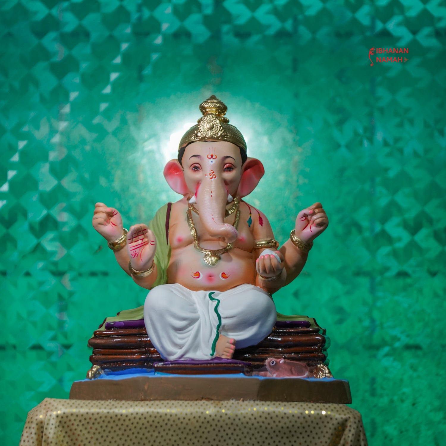 Dhoomravarna Ganesh Murti ( 18 inch ), image size:1500x1500