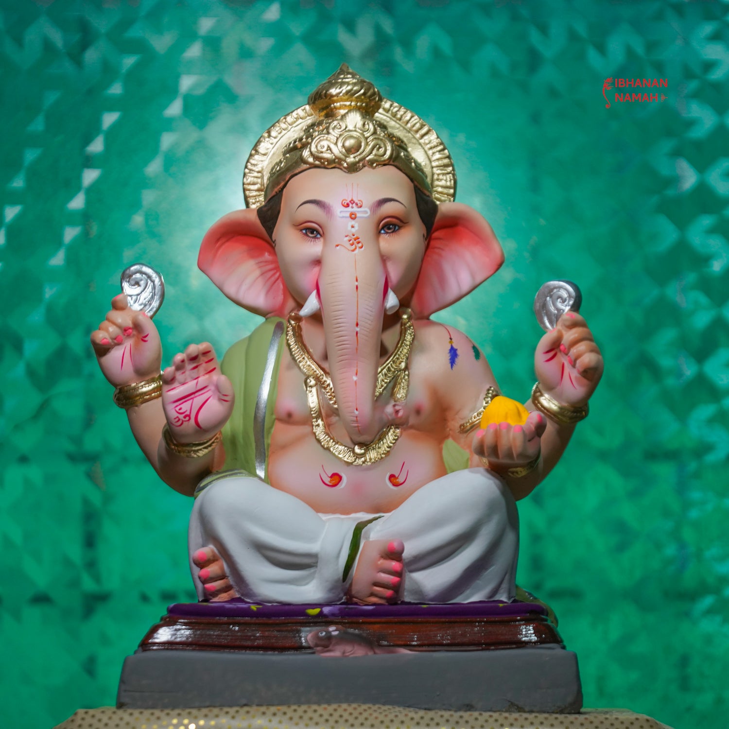 Dharmik Ganesh Murti ( 18 inch )
