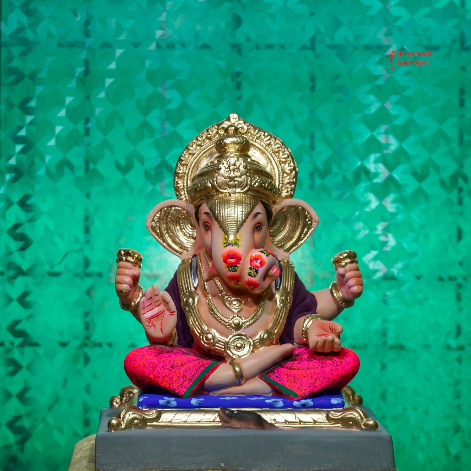 Ojaswate Murti ( 18 inch )