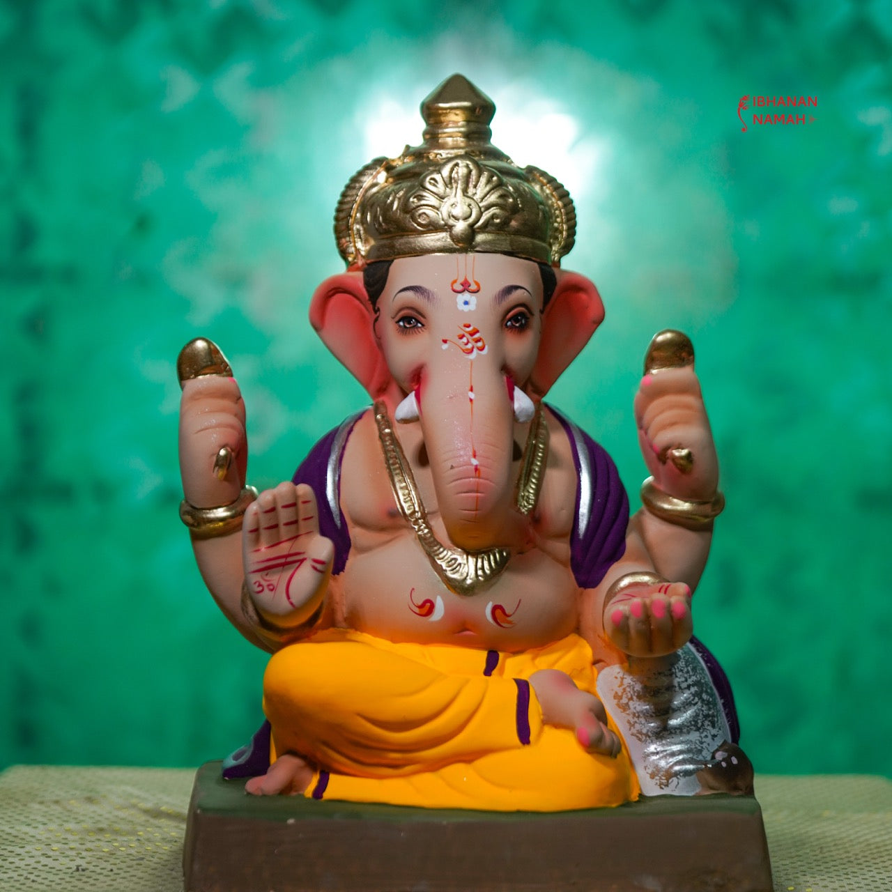 Shivrekar Ganpati Murti ( 12 inch )